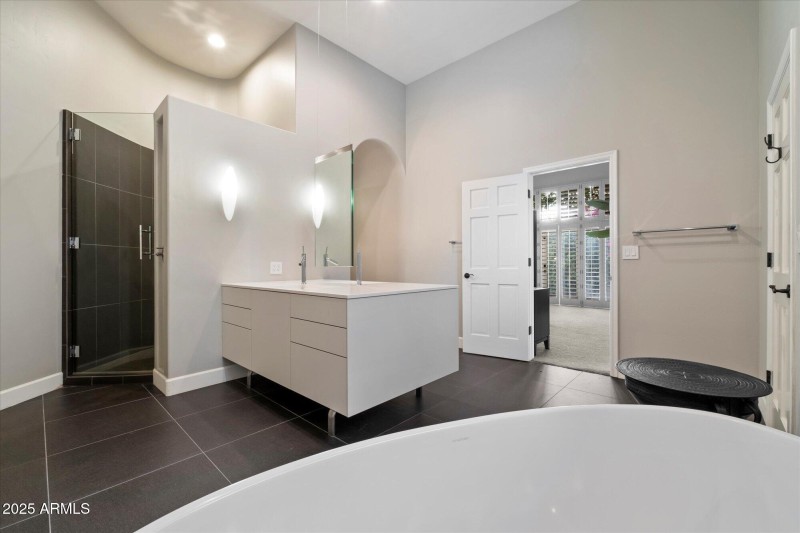 Bulthaup primary bath