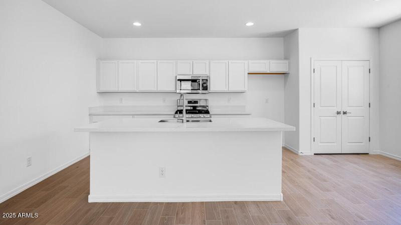 hj-az-phx-avila-at-rancho-mercado-cc-rm3