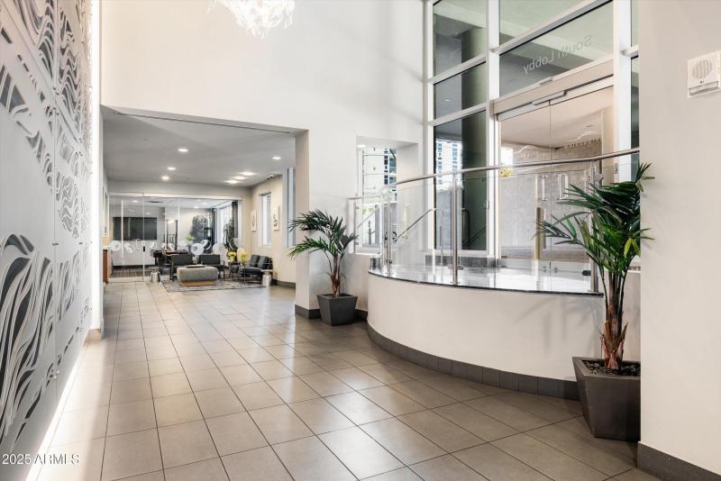 51-140 E Rio Salado Pkwy-30_29