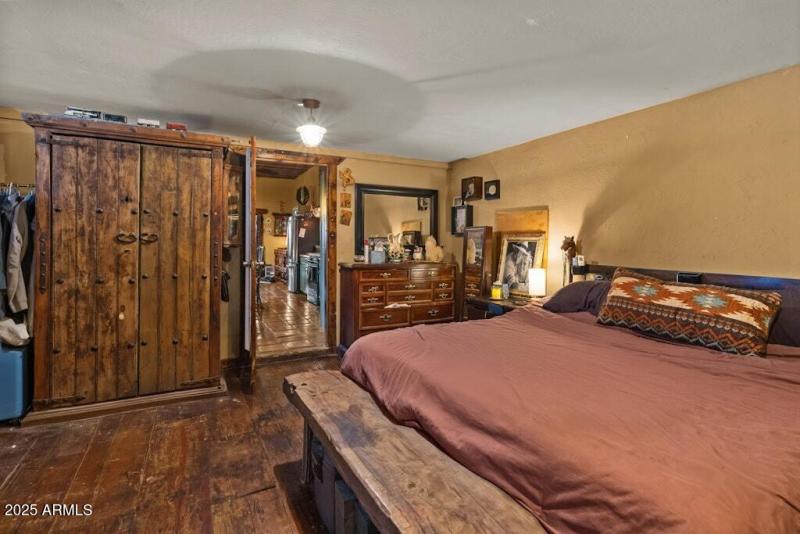 Jonas - Daytime Bisbee (14)