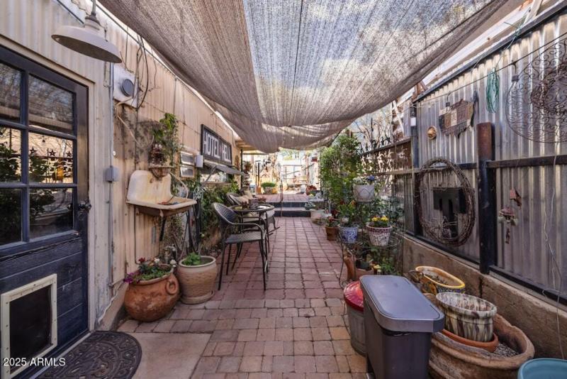 Jonas - Daytime Bisbee (149)