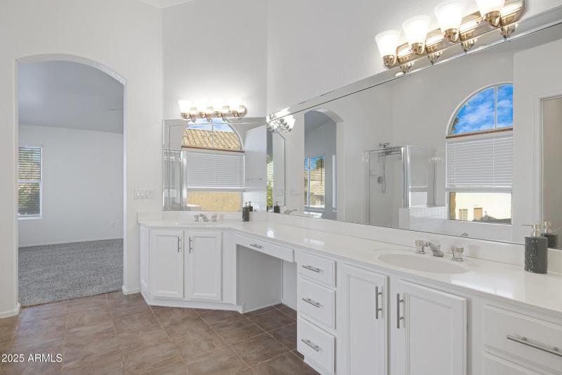 1248 E Briarwood Terrace-33