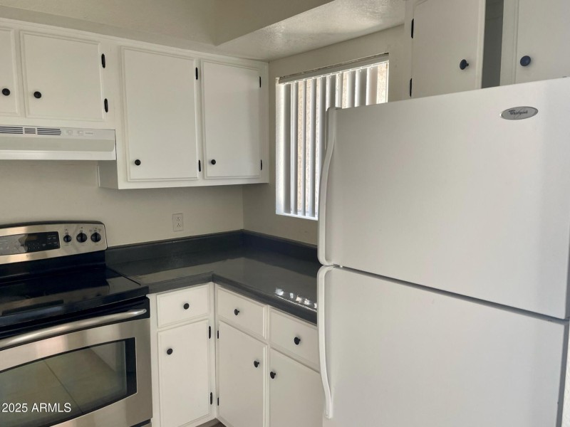 MC 103 2 bed 1.5 bath (4)