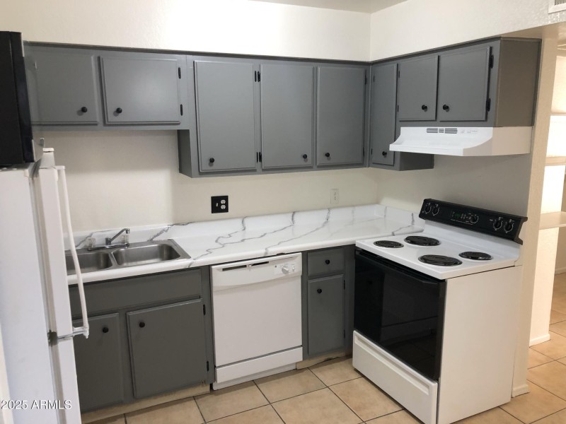 MC 101 3 bed 3 bath (7)