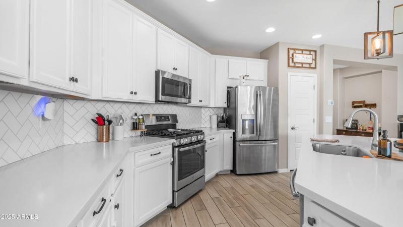 2822 E Hidalgo Ave (10)