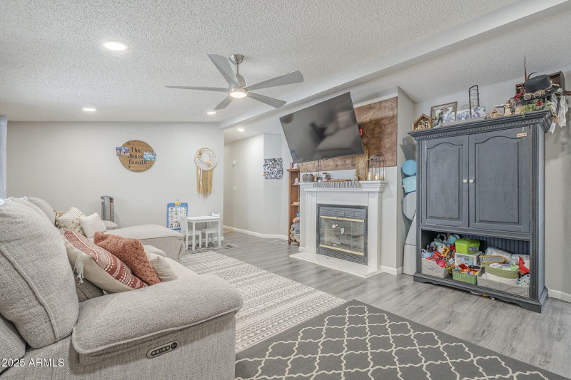 13-web-or-mls-Hawes-13