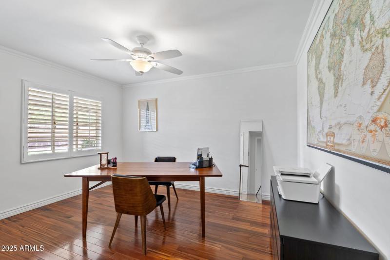 710 E Hayward Ave, Phoenix 85020