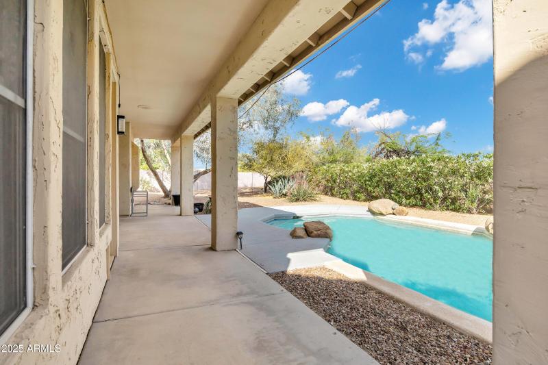 Expansive covered patio space!