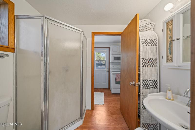 16947 W Willow Ave 00016