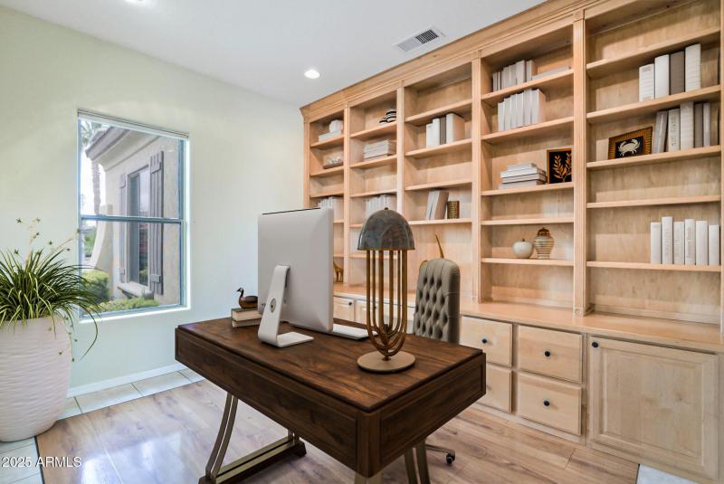 18-web-or-mls-P1200582