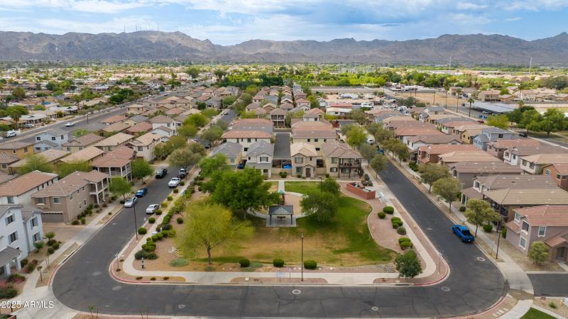 Desert Breeze Community