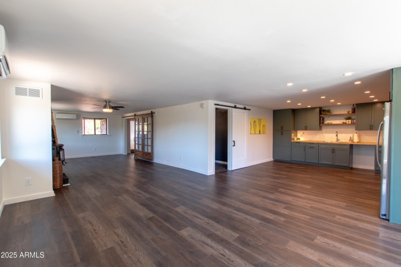 Clark - Tomahawk Trail Full Size-03