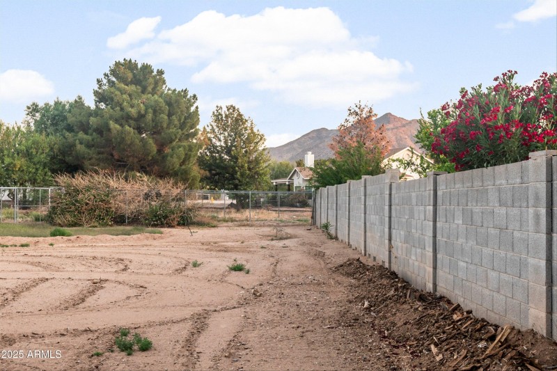 26-17707-E-Karsten-Drive-26