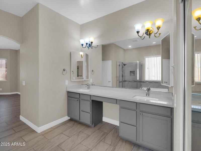 51-8854 W Augusta Avenue-51