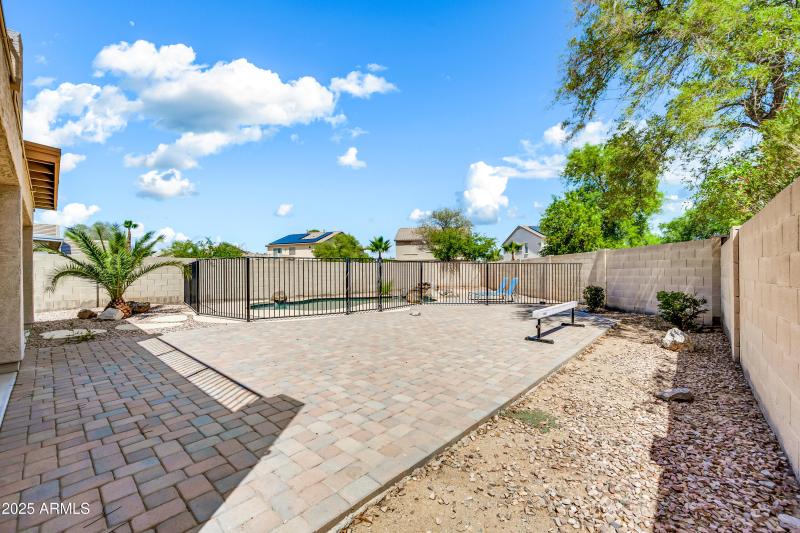 21054 N Sansom Dr-43