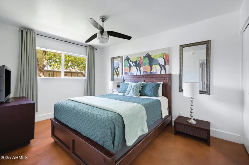 6906 E 4th St unit 4-14