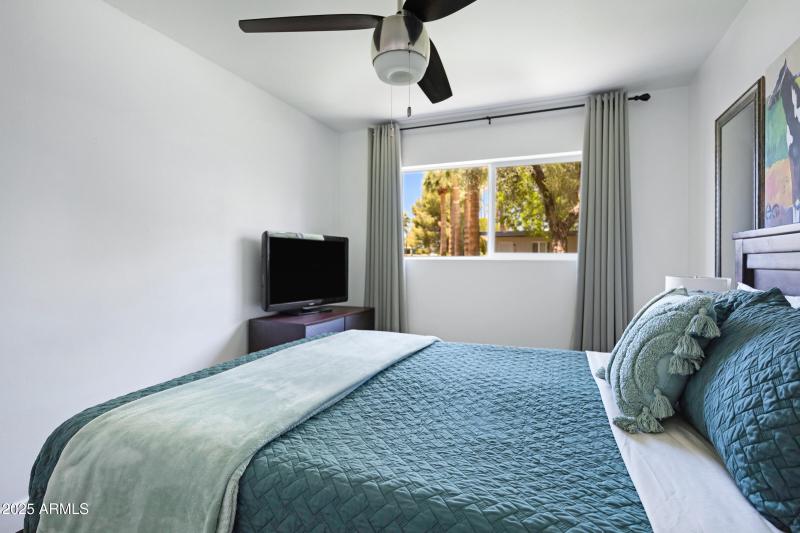 6906 E 4th St unit 4-15