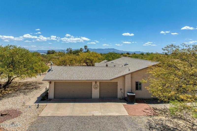 053028-4743 Ojibwa Court