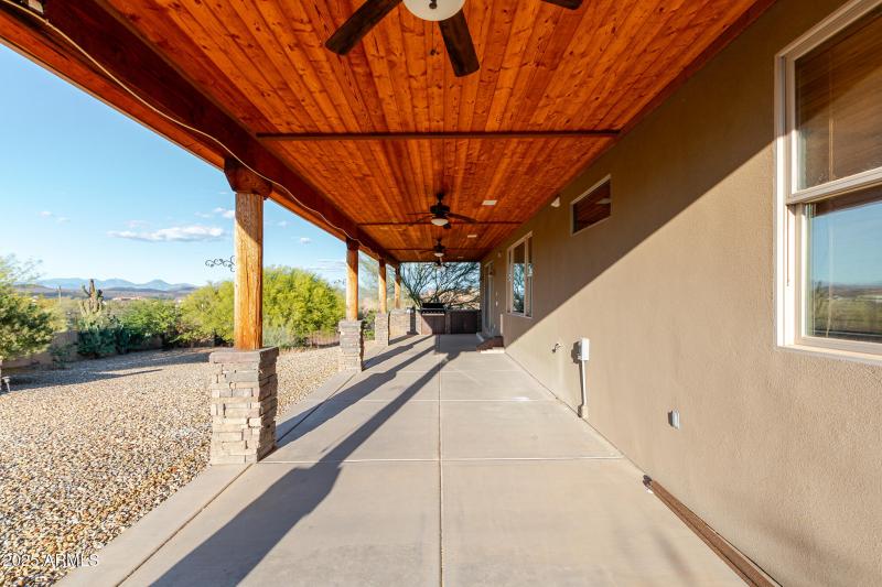 139th Place Back Patio