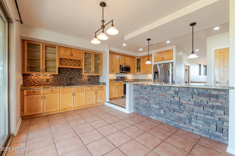 139th Place Dining Area Coffee Bar