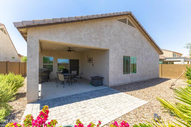 3655 N Astoria Dr-37