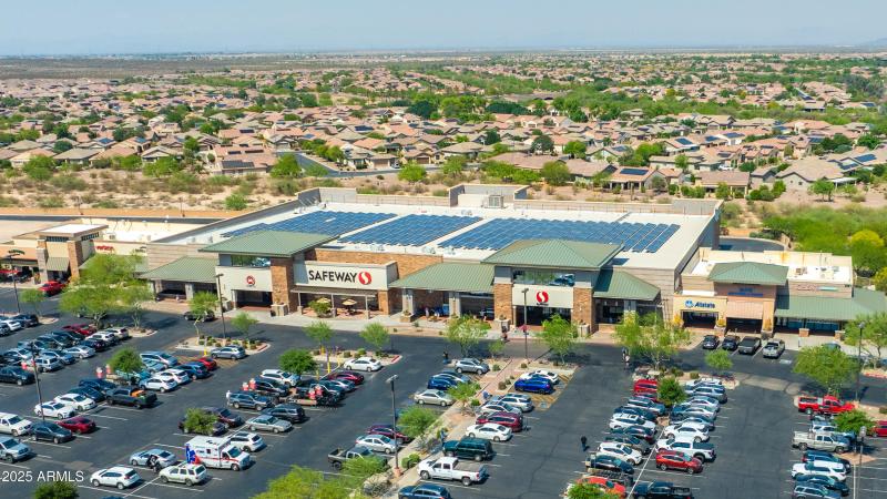 3655 N Astoria Dr-72