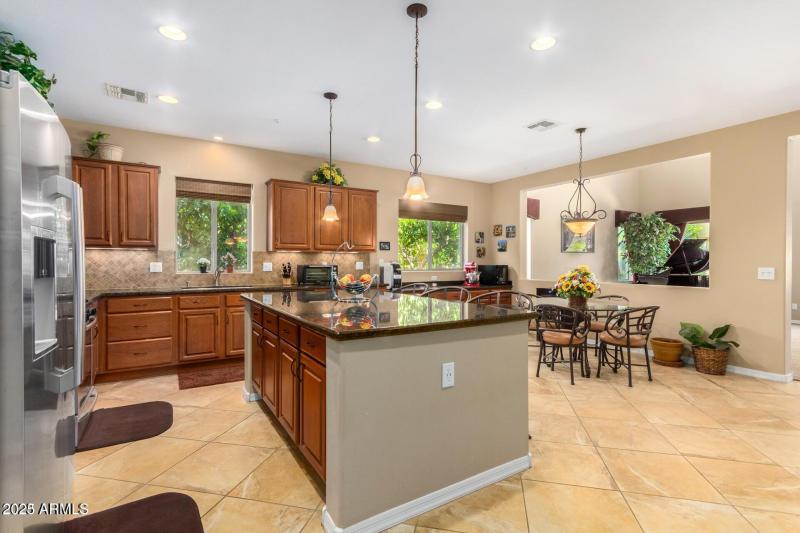 7039 W KATHARINE Way