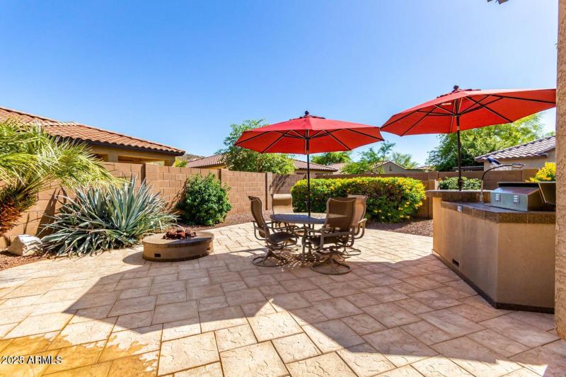 7039 W KATHARINE Way