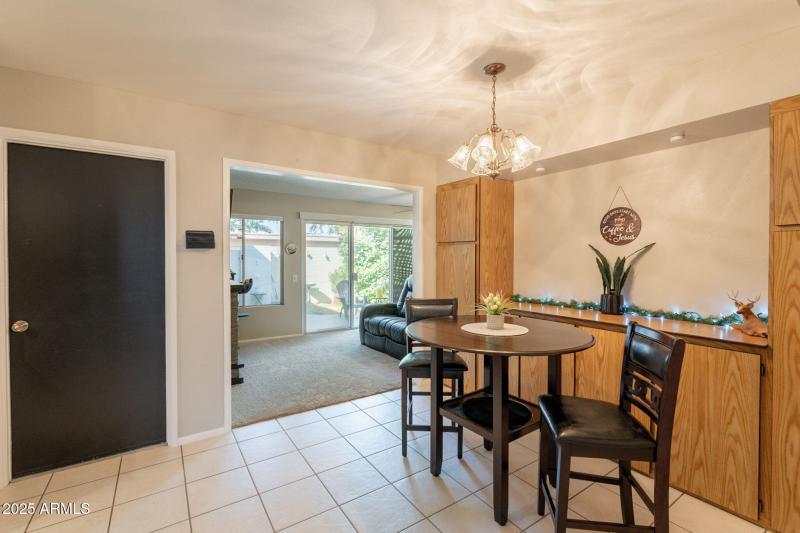 Dining_Lanai_Forrester