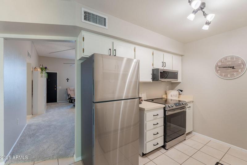 Kitchen Left_Forrester