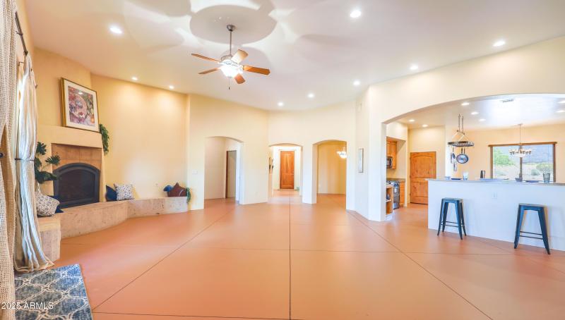 Living Room & Breakfast Bar