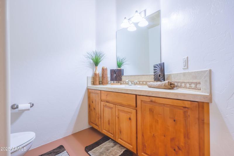 Guest Bathroom/Powder Room