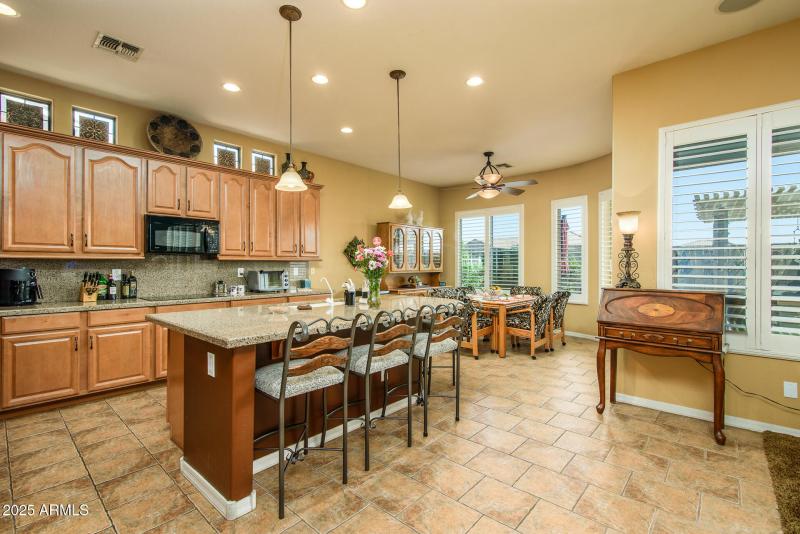 42311 W Good Vibrations Ln-8808-Edit