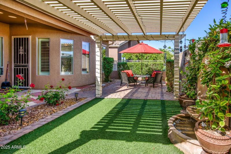 42311 W Good Vibrations Ln-9084-HDR-Edit