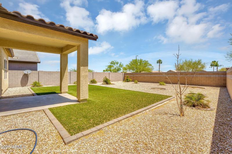 31-web-or-mls-Bowles-31