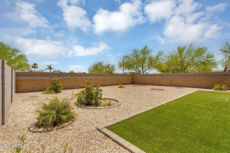 33-web-or-mls-Bowles-33