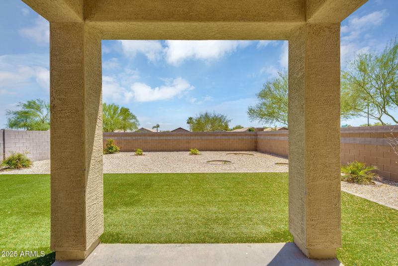 34-web-or-mls-Bowles-34