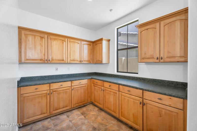 31-web-or-mls-20507 W Daniel Pl -31