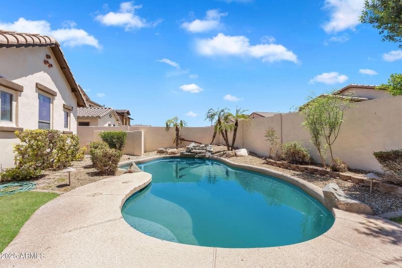 83-web-or-mls-58-print-20507 W Daniel Pl