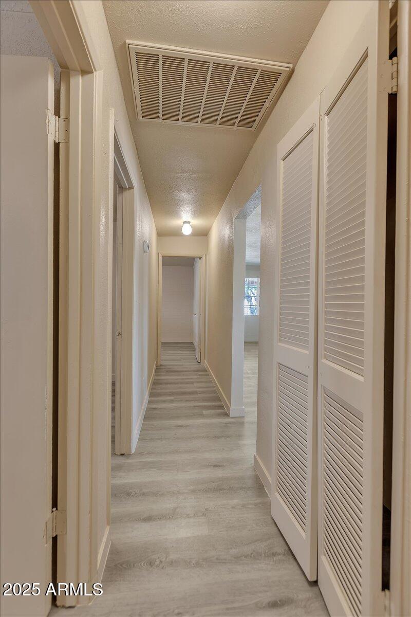 09-6447_W_Piccadilly_Rd9