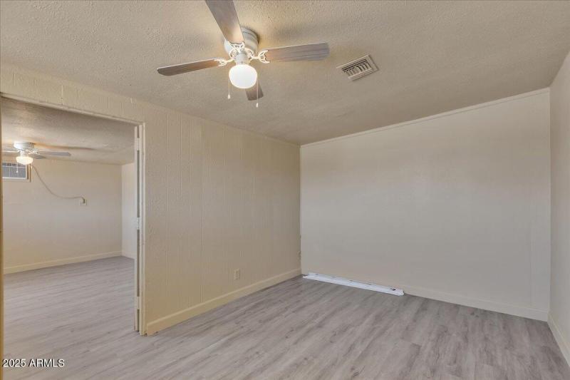 13-6447_W_Piccadilly_Rd13