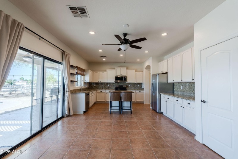 21-web-or-mls-Prospector-21