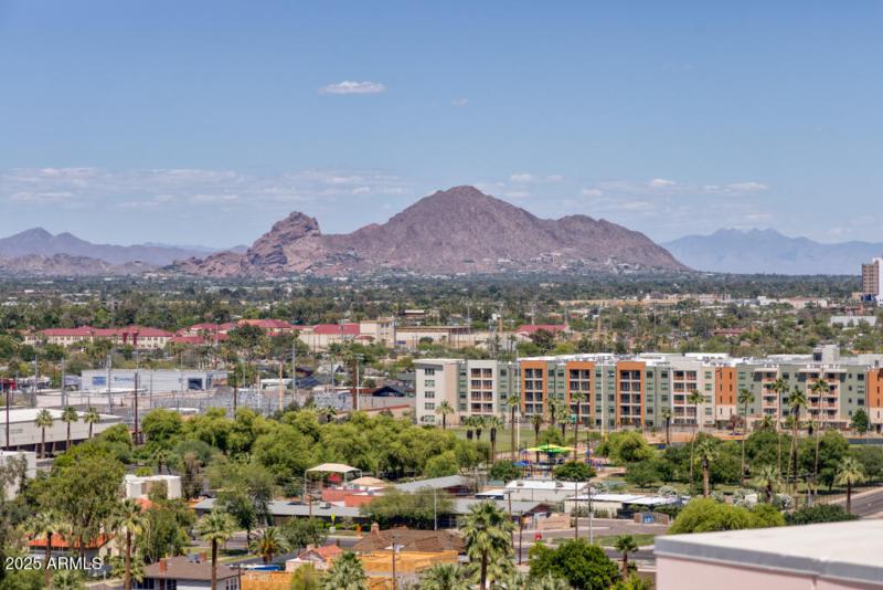 2201 N CentralLOW_Andrew Pielage-15