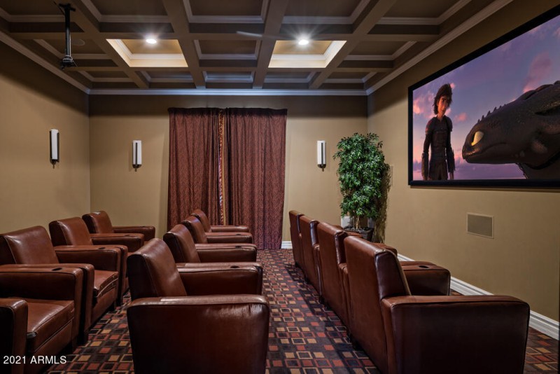 201909091367 S Country Club Dr. #1024-21