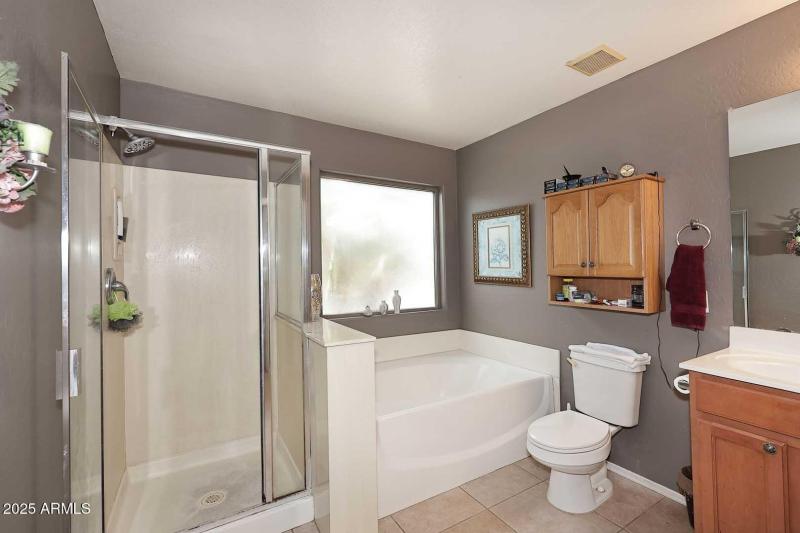 Primary Bath-Garden Tub