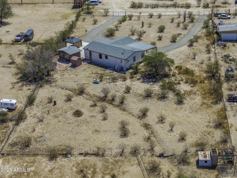 UAS Back Center High