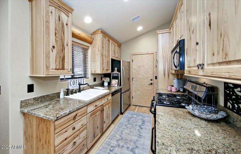 56-Guest House Kitchen