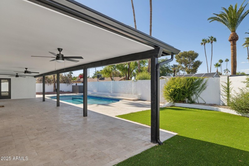 43-web-or-mls-342-e-orangewood-ave