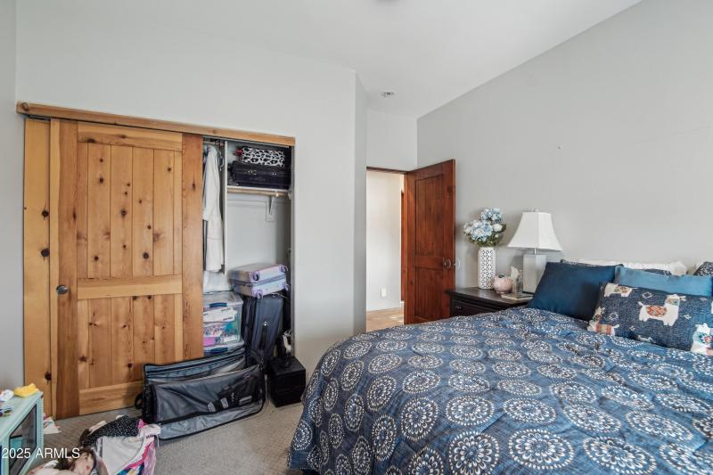 20-print-E Excelsior Ave-1305-020