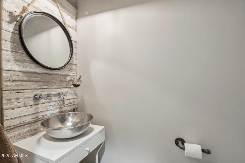 24-print-E Excelsior Ave-1305-024